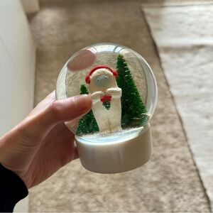 West elm yeti snow globe, west elm snow globe, Christmas snow globe